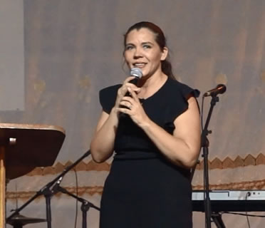 María Zeledón